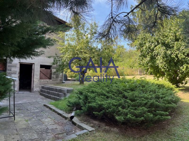 Vila vhodná pro developery - bydlení nebo podnikání