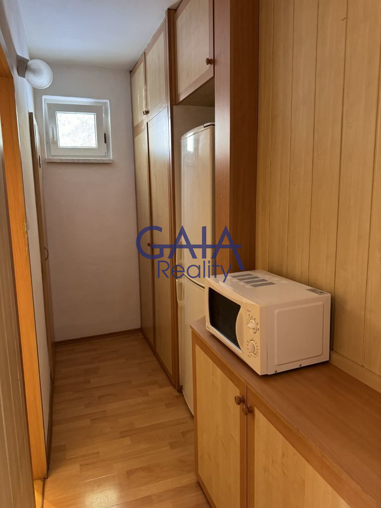 Podnájem přízemního bytu 2+1 nedaleko centra města