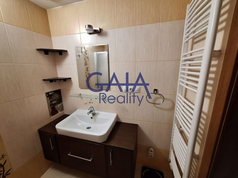 Prostorný cihlový byt 3+kk s lodžií – Kostelec na Hané