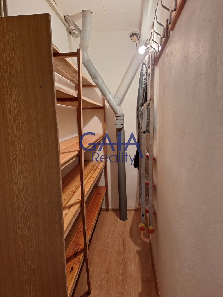 Pronájem krásného bytu 2+1 s terasou, markýzou a zahradou