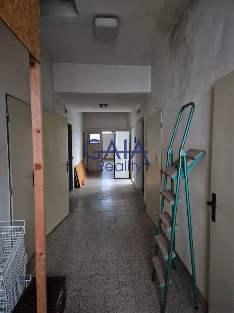 Investiční příležitost - nebyt. prostor s projektem na byty