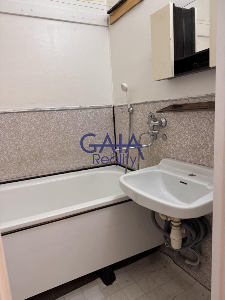 Pronájem přízemního bytu 1+1 nedaleko centra města