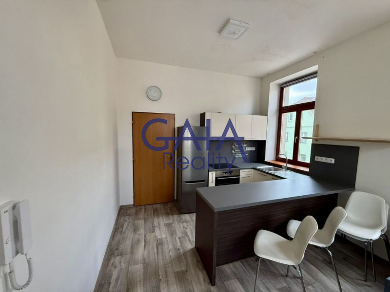 Pronájem bytu 2+kk v centru města