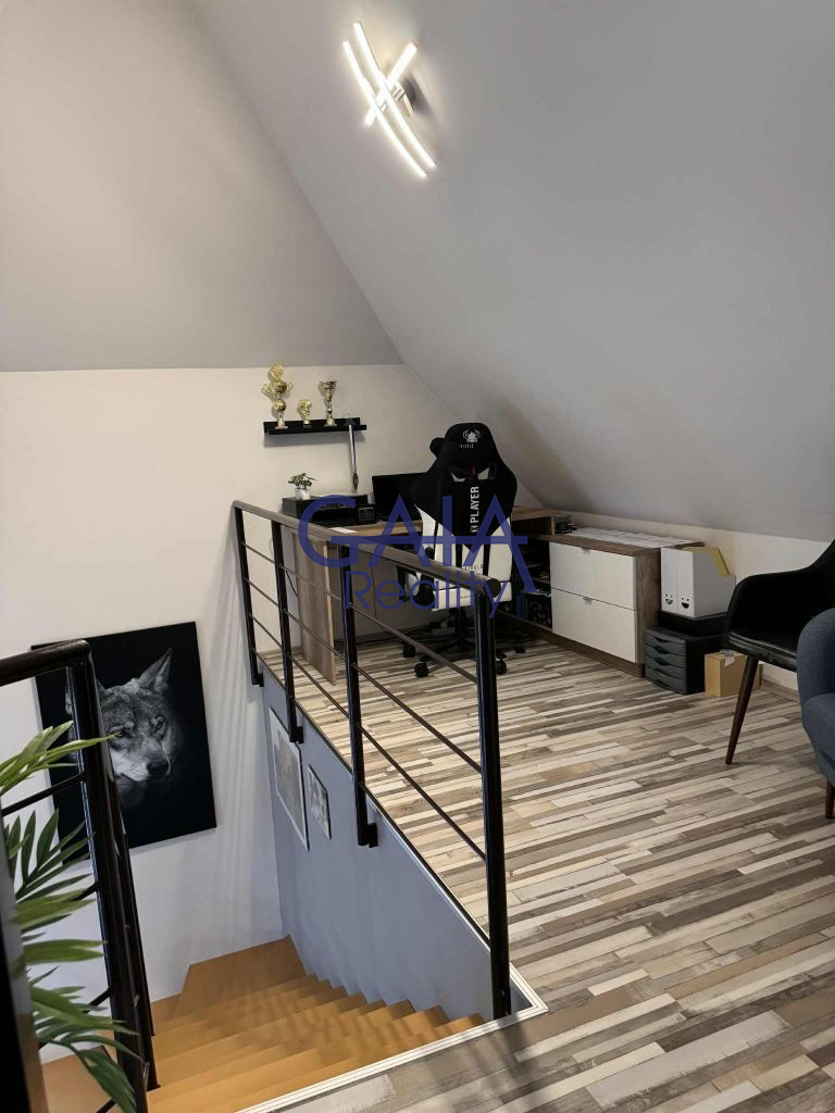 Prodej krásného mezonetového bytu 3+kk v klidné části města