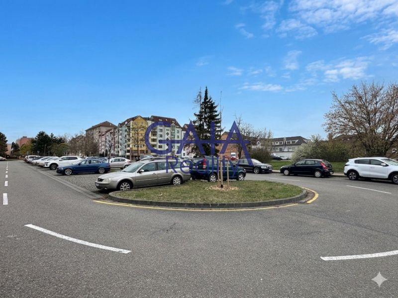 K pronájmu útulný a světlý byt 1+1 s nikou