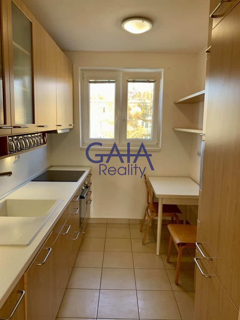 Prodej slunného bytu 3+1 s balkonem