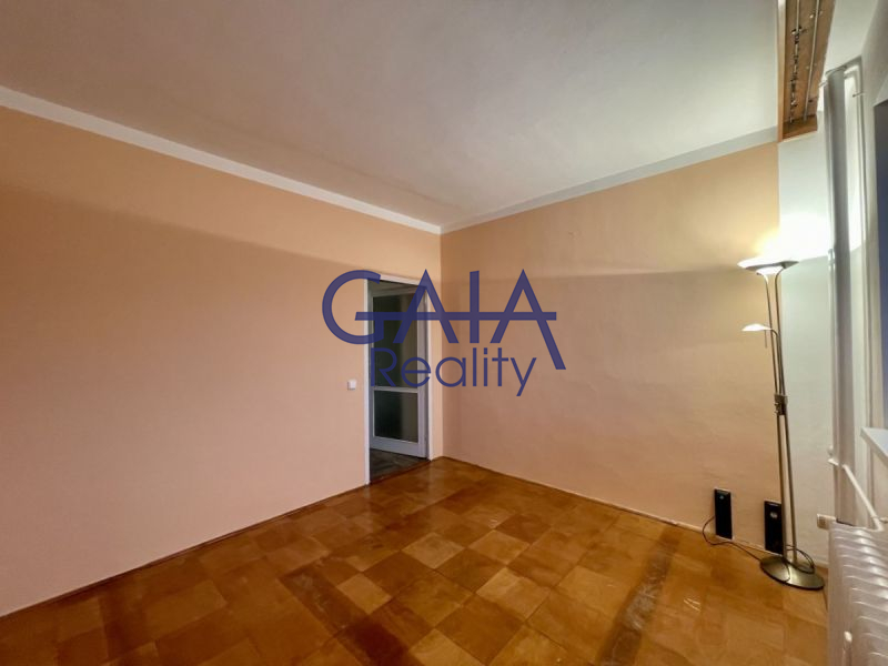 Pronájem bytu 3+1 s balkonem blízko centra města