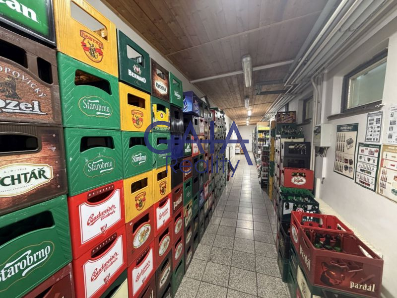 Prodej komerčního objektu s prodejnou potravin a bistrem 
