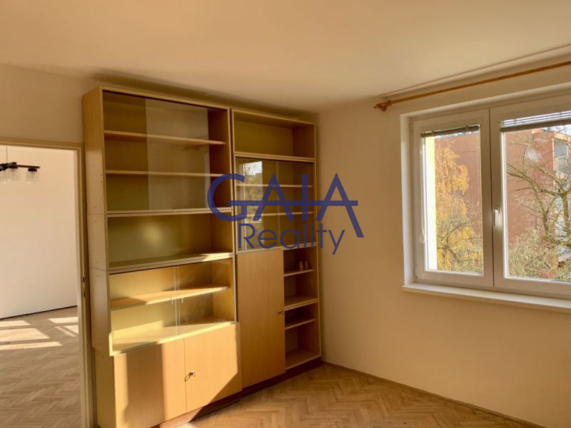 Prodej slunného bytu 3+1 s balkonem