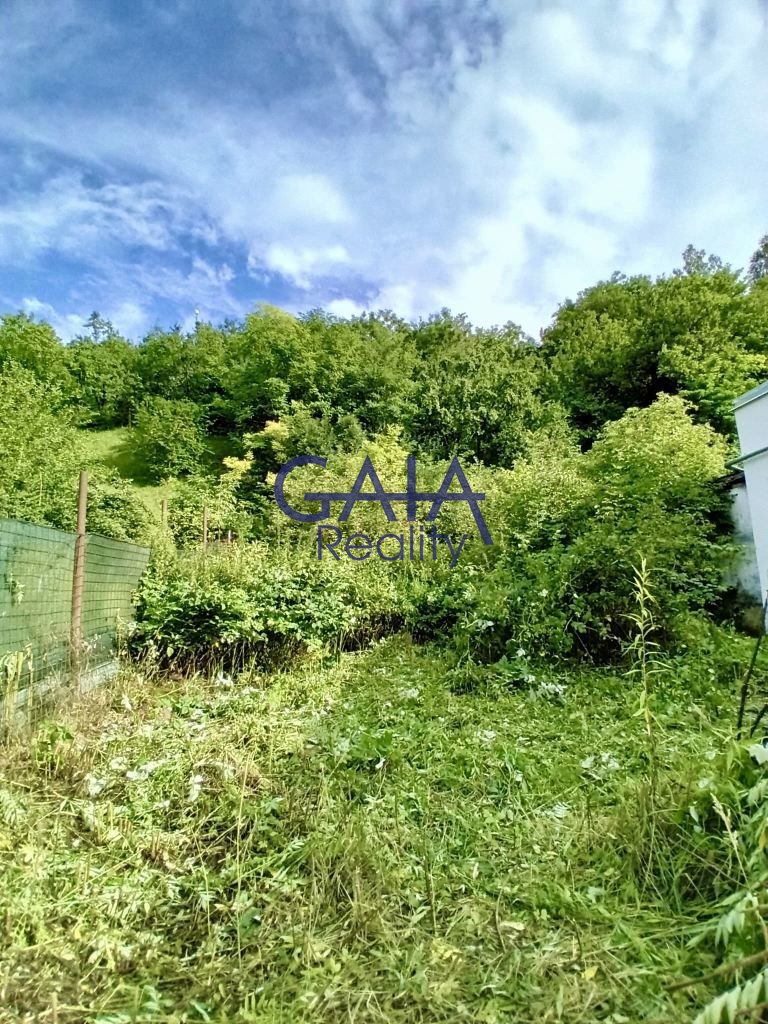 Prodej stavebního pozemku 505 m² Lovčice