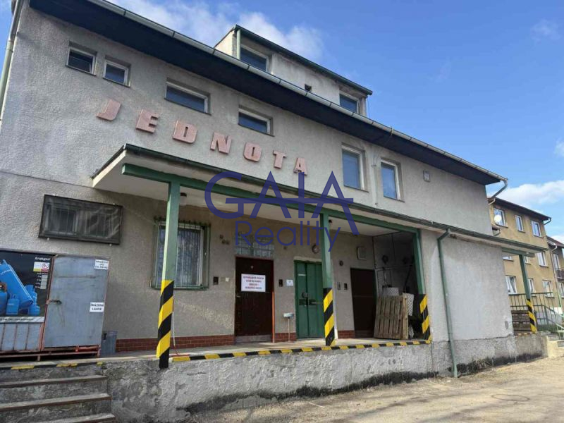 Investiční příležitost - nebyt. prostor s projektem na byty