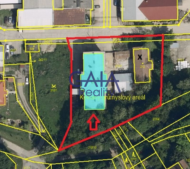Investiční projekt: třípodlažní budova s rozsáhlým pozemkem