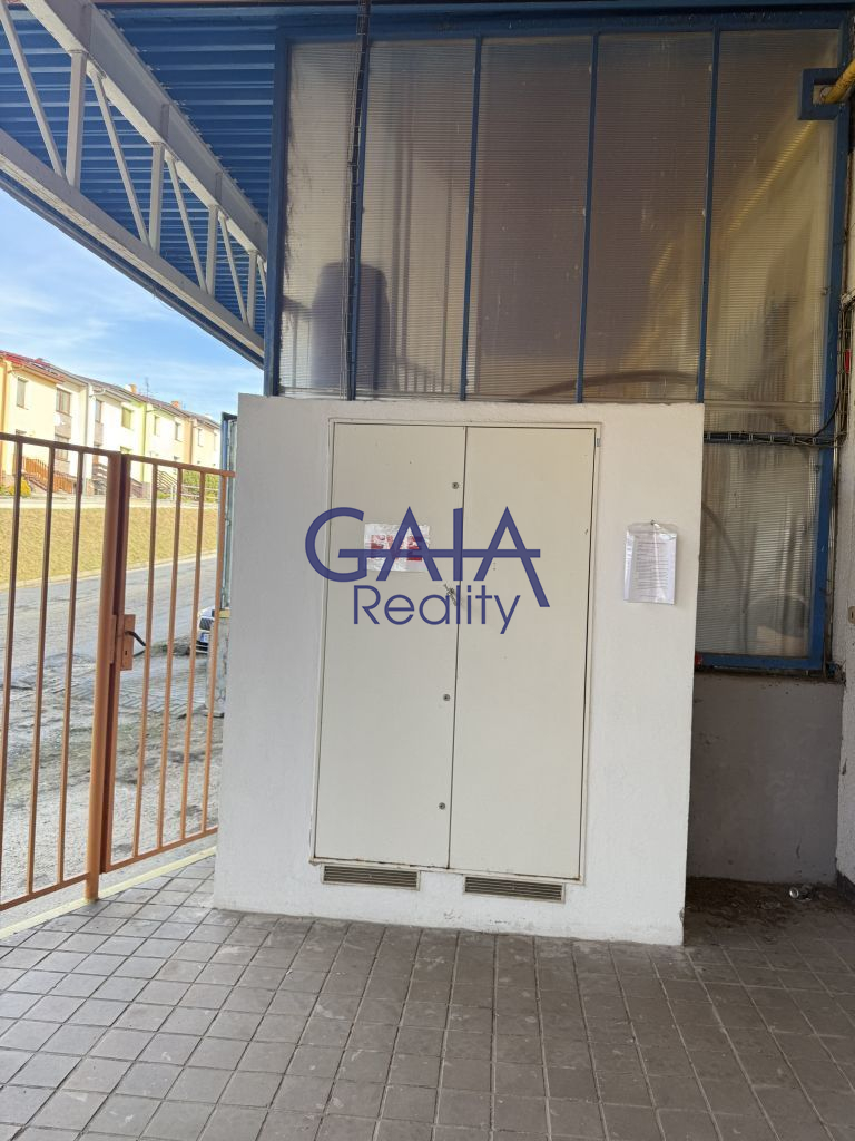 Komerční objekt po rekonstrukci s fotovoltaikou 