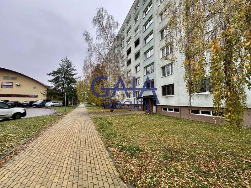 Byt 3+1 s lodžií v Hodoníně k rekonstrukci