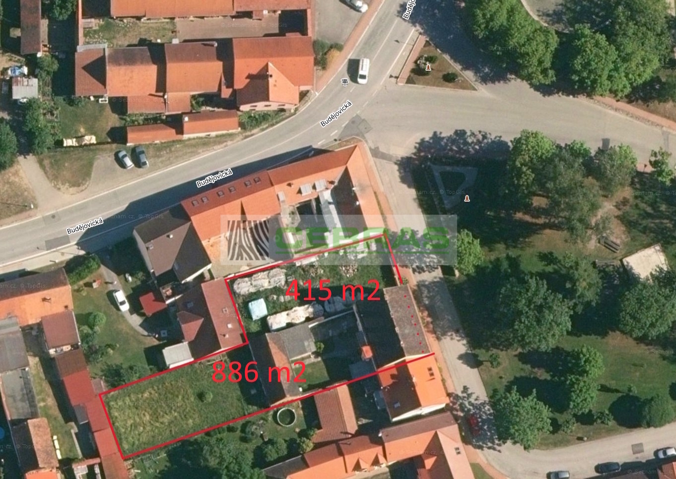 Možnost koupě obou nemovitostí jako celek.