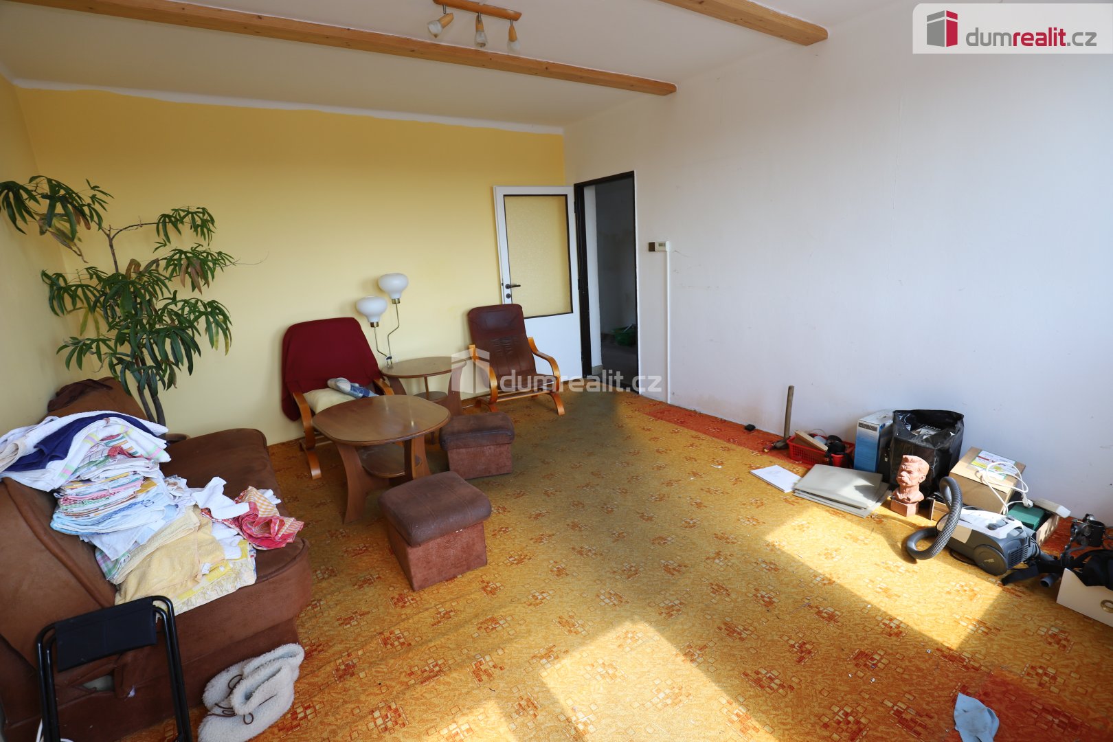 Prodej rodinného domu 200 m² - Widok 6