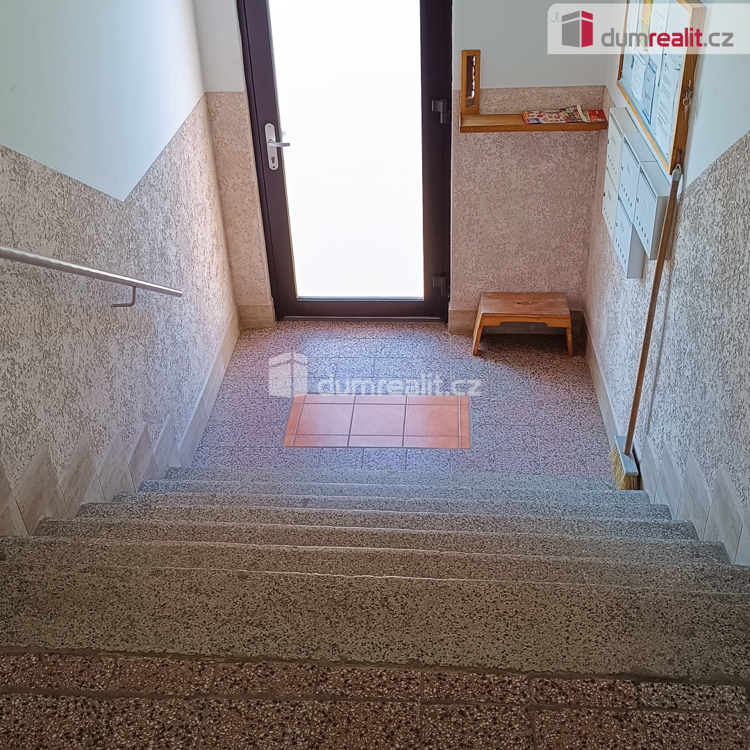 https://intranet.dumrealit.cz/data/pict/650/650984