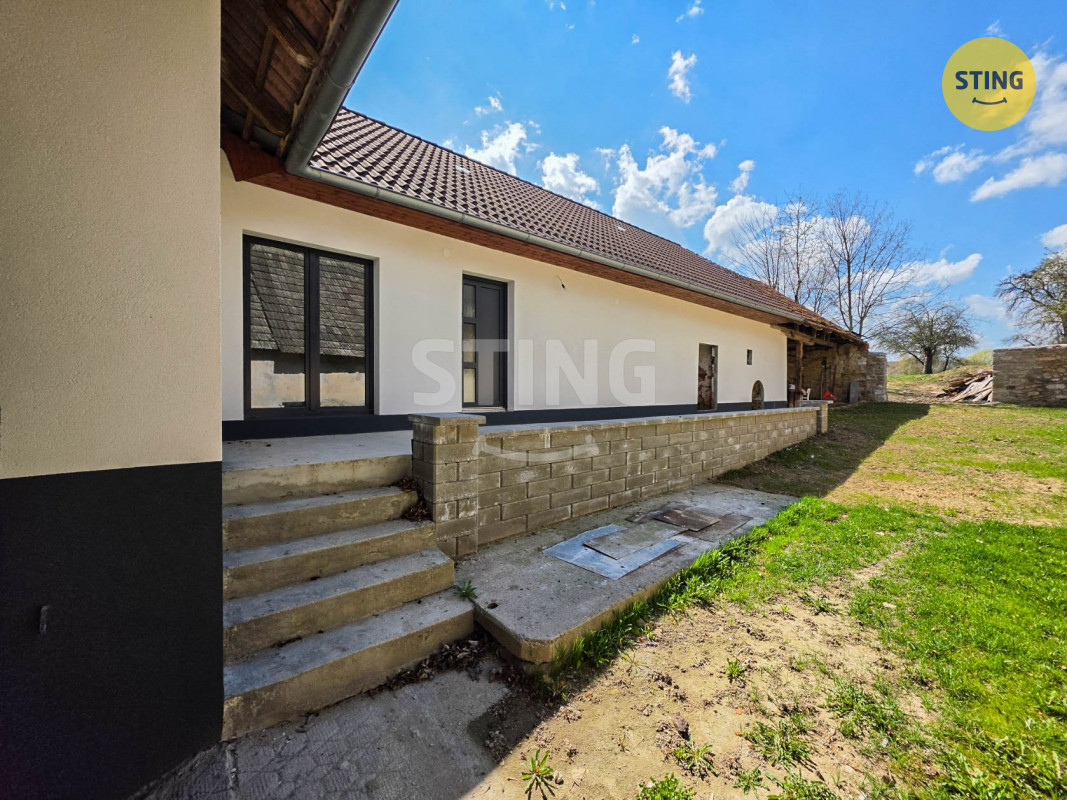 Prodej rodinného domu 120 m² - Widok 2