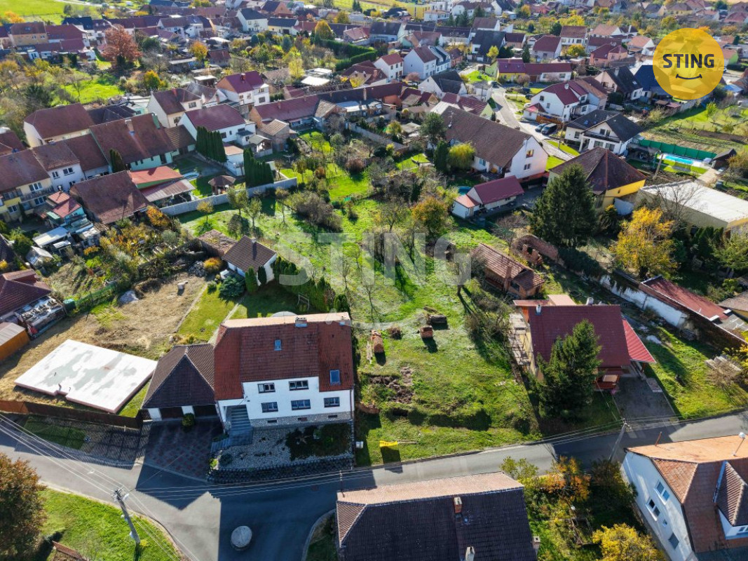 Prodej stavební parcely 1326 m², Milotice