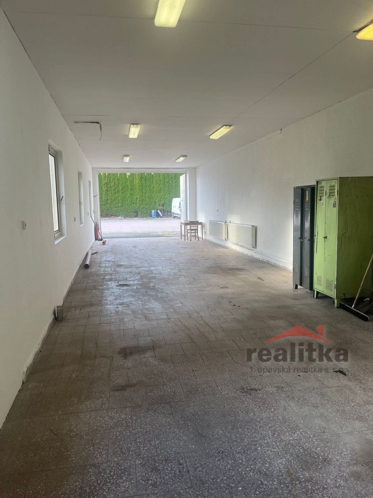 WhatsApp Image 2025-10-15 at 18.31.57.jpeg