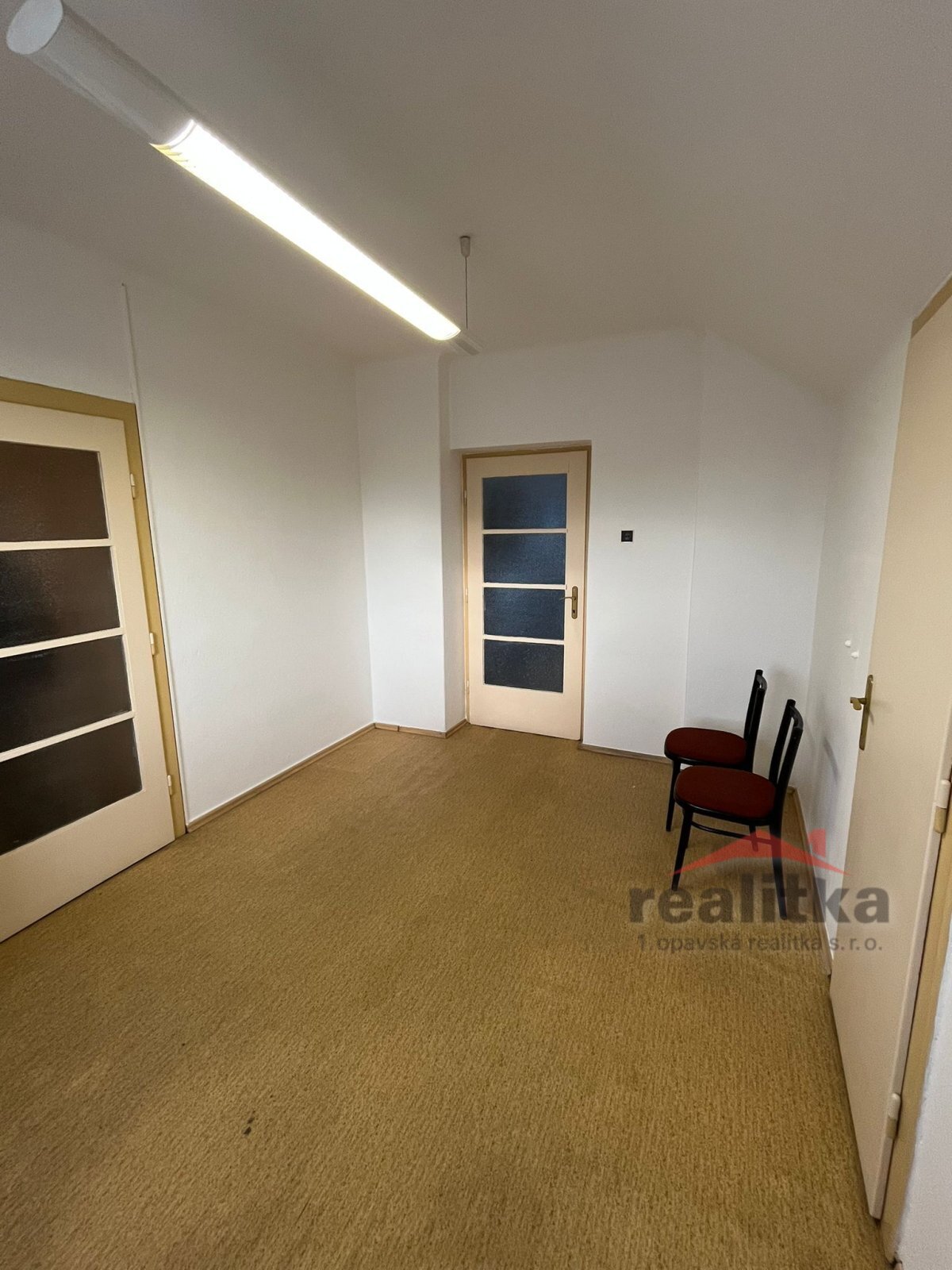 WhatsApp Image 2025-10-15 at 18.31.51.jpeg