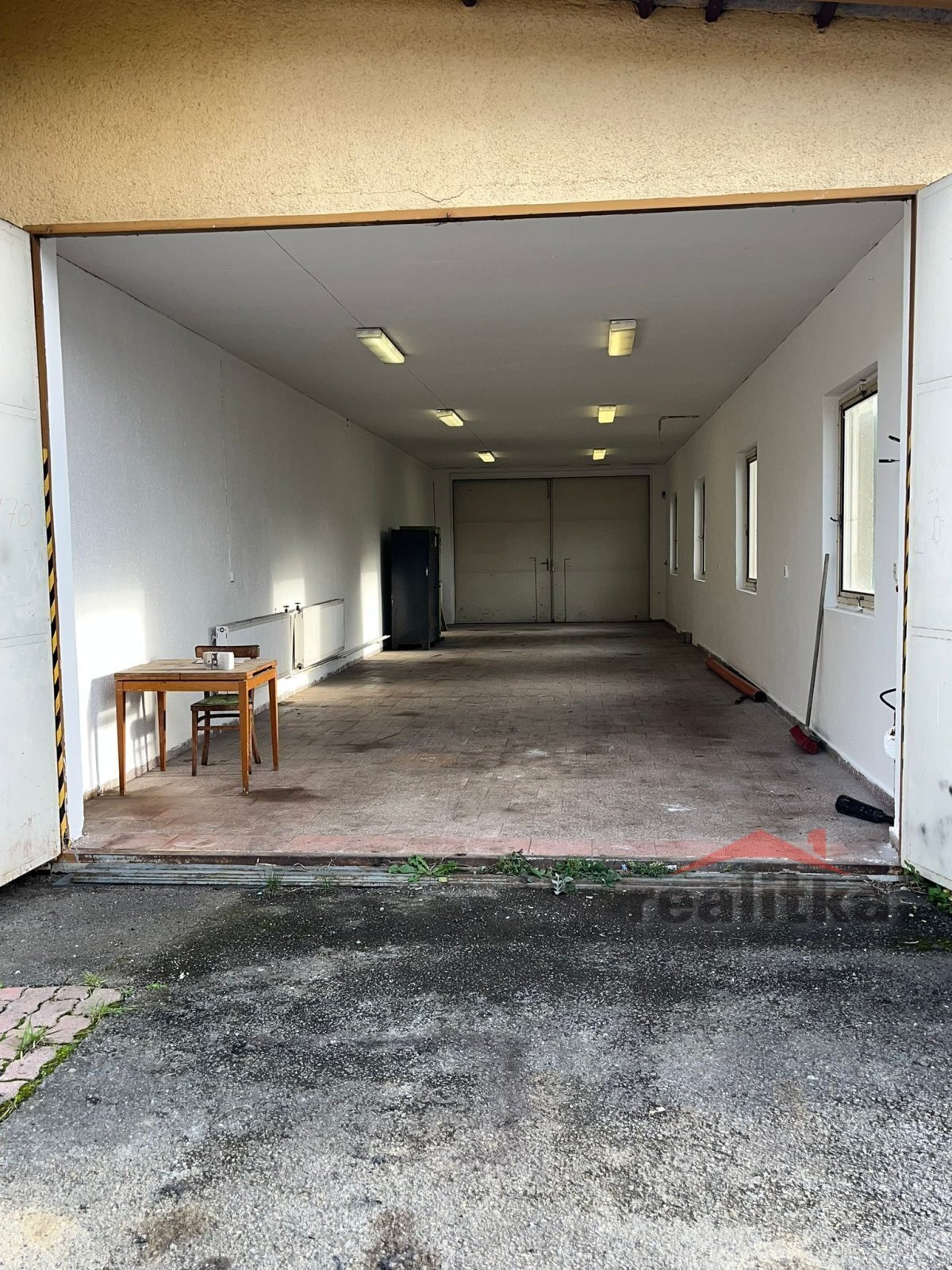 WhatsApp Image 2025-10-15 at 18.31.55.jpeg