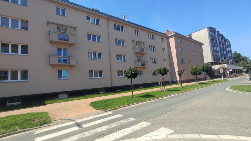 Pronájem bytu 2+1 (62m2) v Hradci Králové - Horova