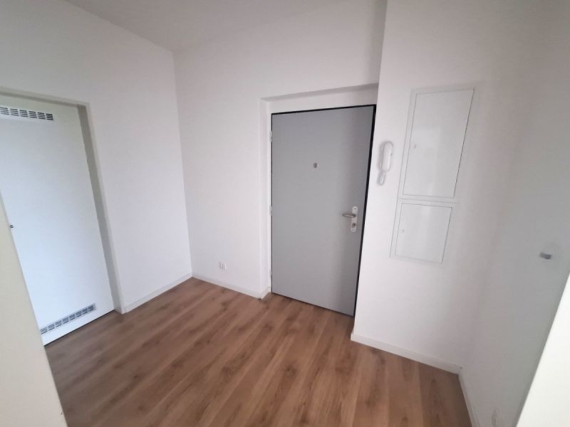 Pronájem bytu 2+kk v Žamberku - Masarykovo náměstí.