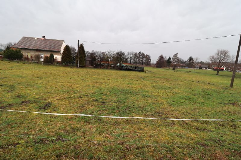 Pozemek k zástavbě RD, Horní Dohalice, 14 km od HK