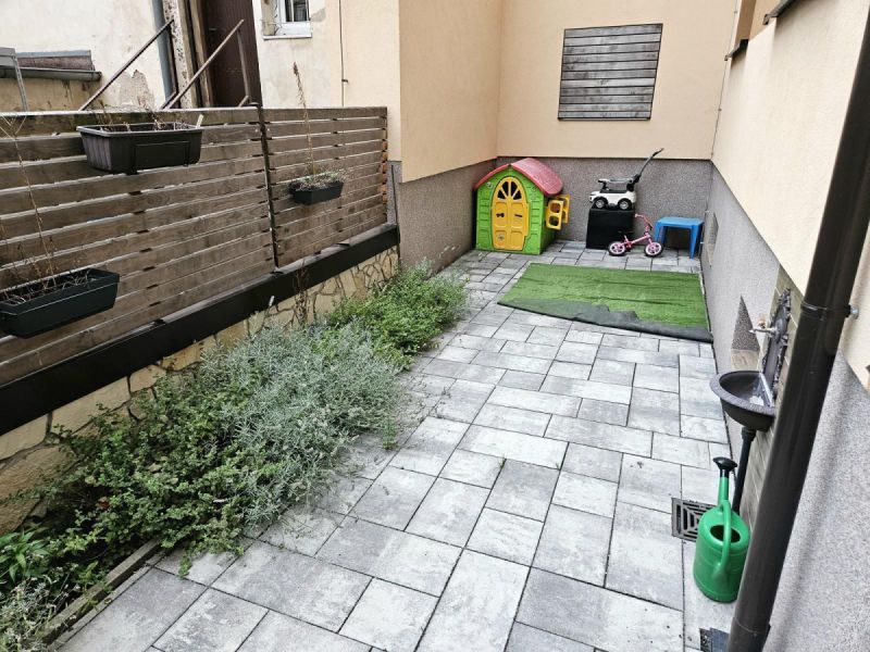Pronájem BJ 2+kk, 49 m2, Žižkova, Náchod
