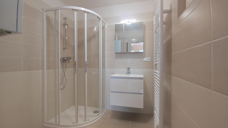 Pronájem bytu 2+kk (48m2), centrum Hr. Králové