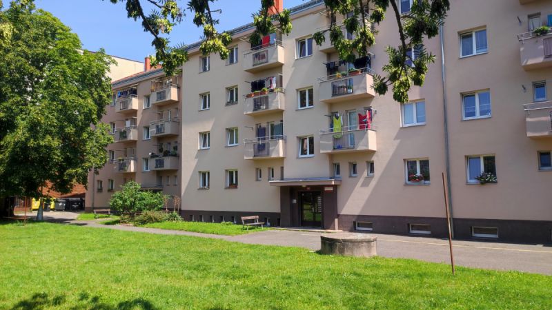 Pronájem bytu 2+1 (62m2) v Hradci Králové - Horova