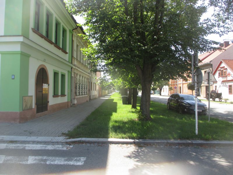 Pronájem bytu 1+kk(43m2) v Hradci Kr., Kukleny-Denisovo nám.