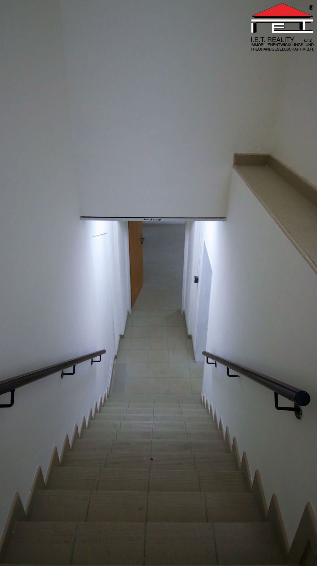 005-Sklad-Pracak-1