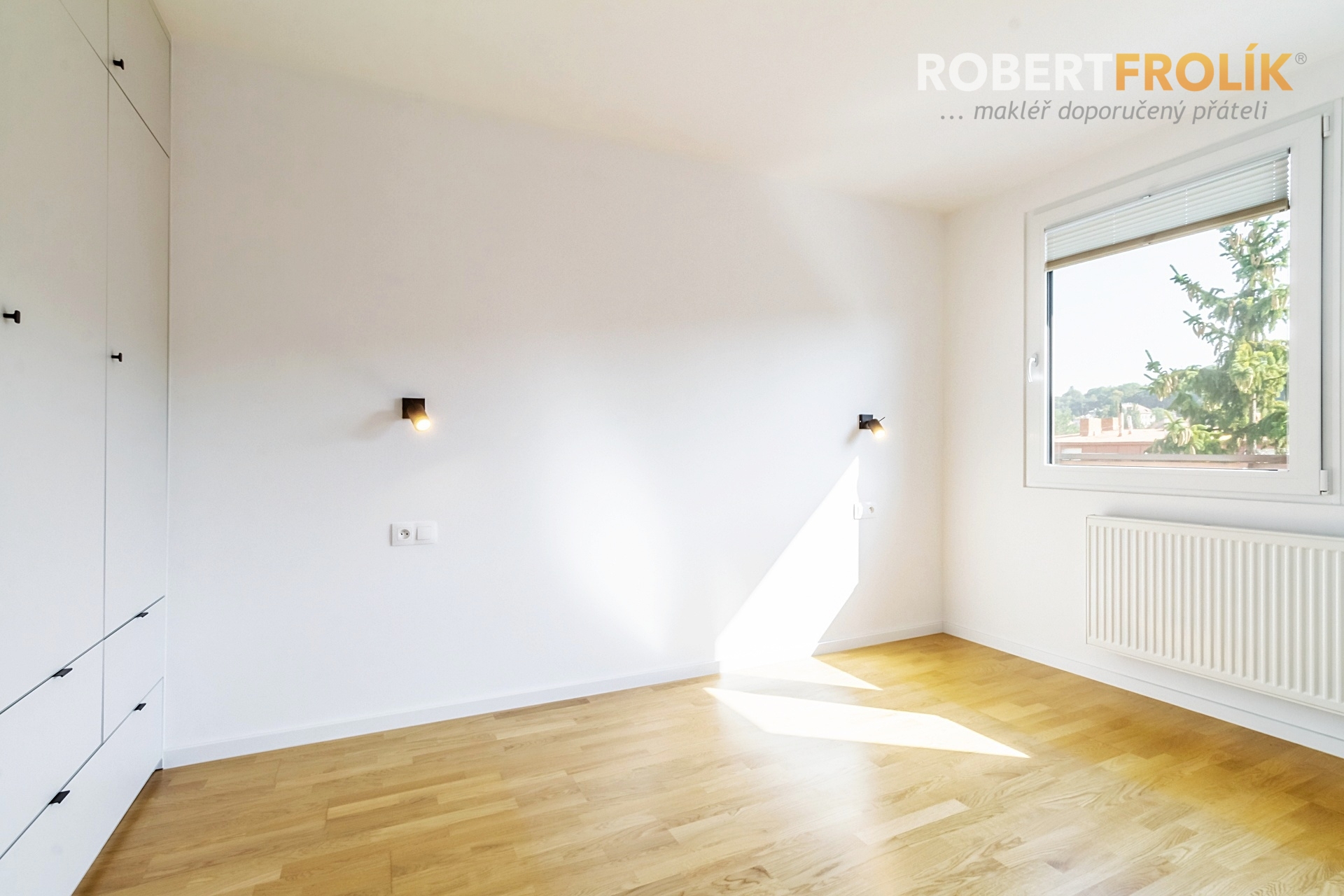 Nezařízený byt 3+kk s lodžií - Praha 6, Na Dlouhém