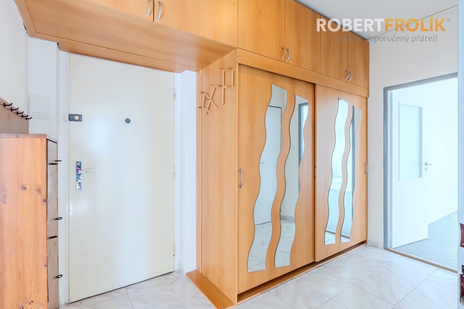 Nezařízený byt 2+1 - Praha 4, Krč - Antala Staška 