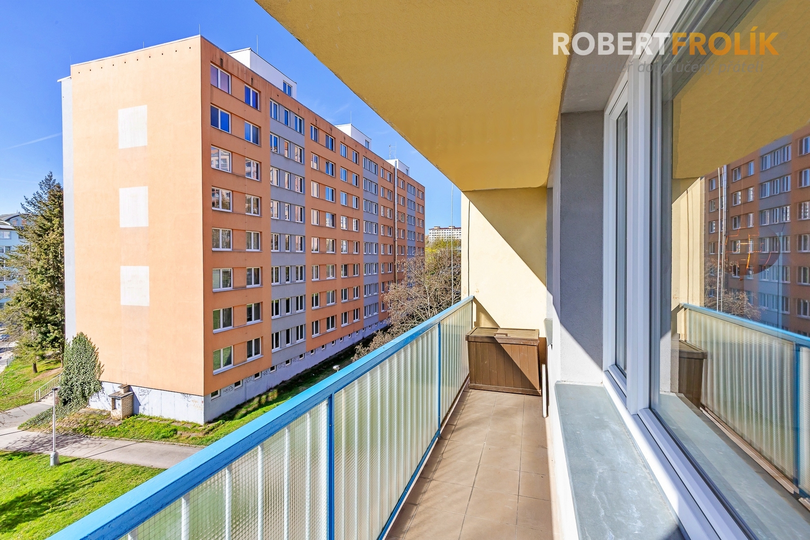 Částečně zrekonstruovaný byt 3+kk s lodžií - Praha