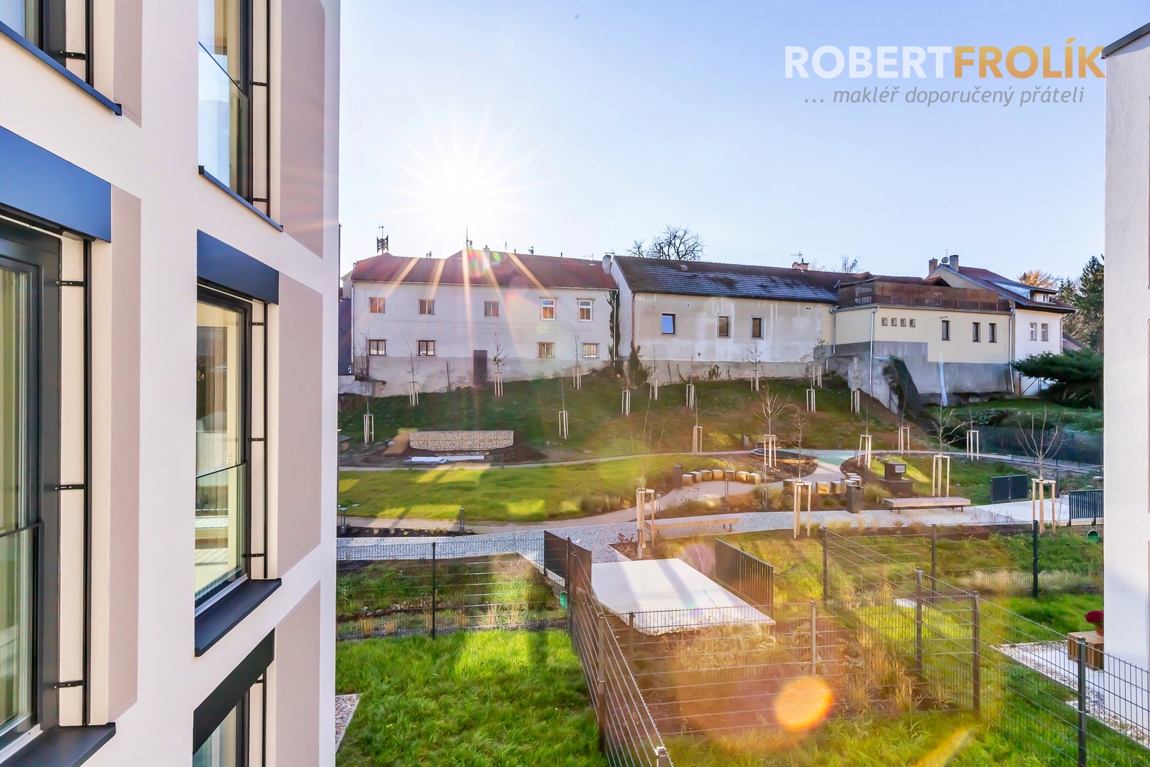 Nový byt 3+kk s balkonem a garážovým stáním - Praha 6, Lysolaje - projekt Lysolajský dvůr - výhled