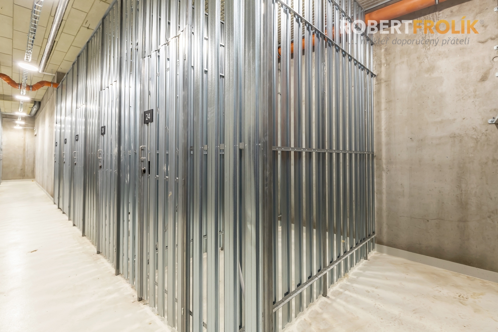 Nezařízený byt 3+kk s balkonem a garážovým stáním - Praha 5, Košíře - ul. Starokošířská - projekt Starokošířská Avenue - sklep