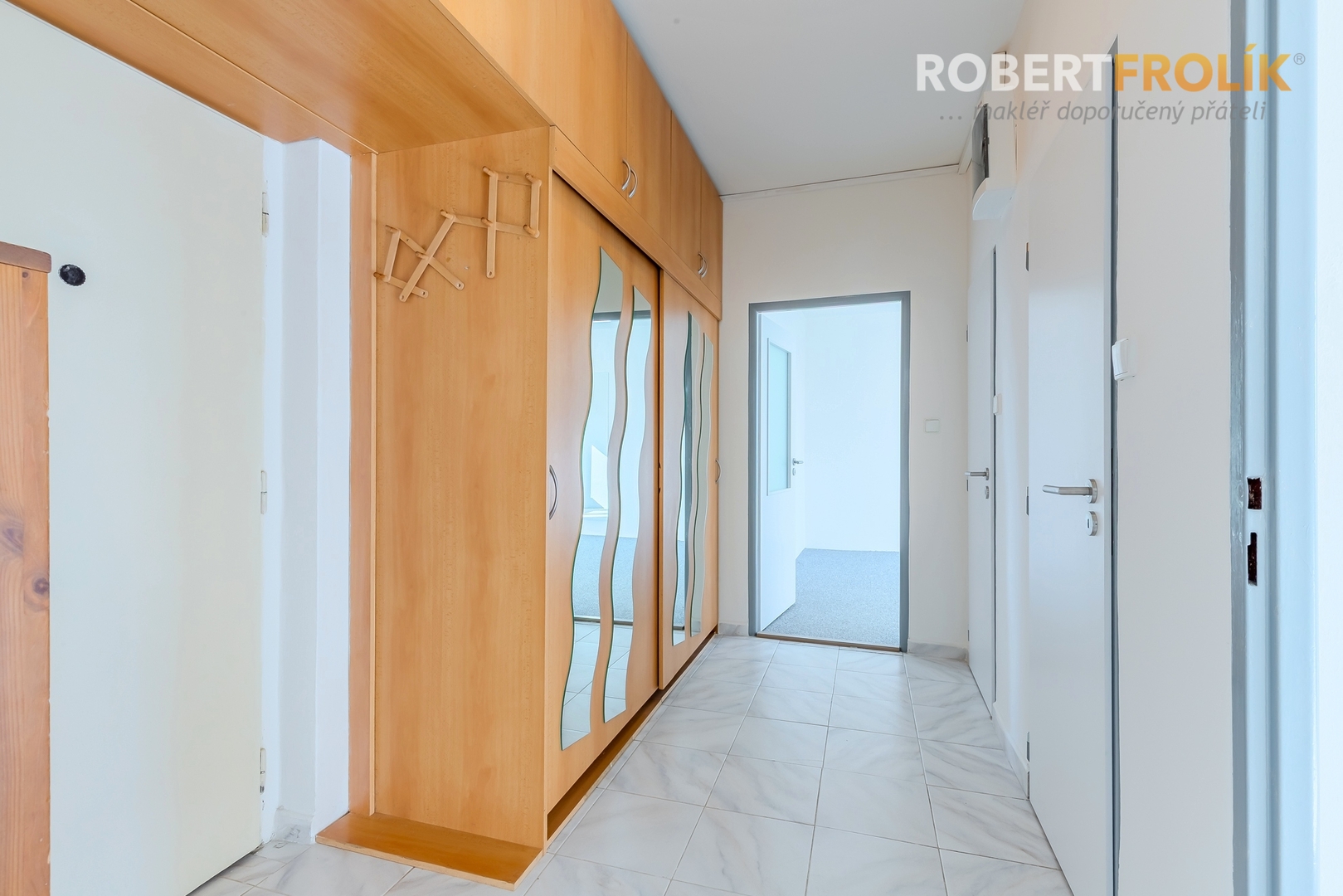 Nezařízený byt 2+1 - Praha 4, Krč - Antala Staška 