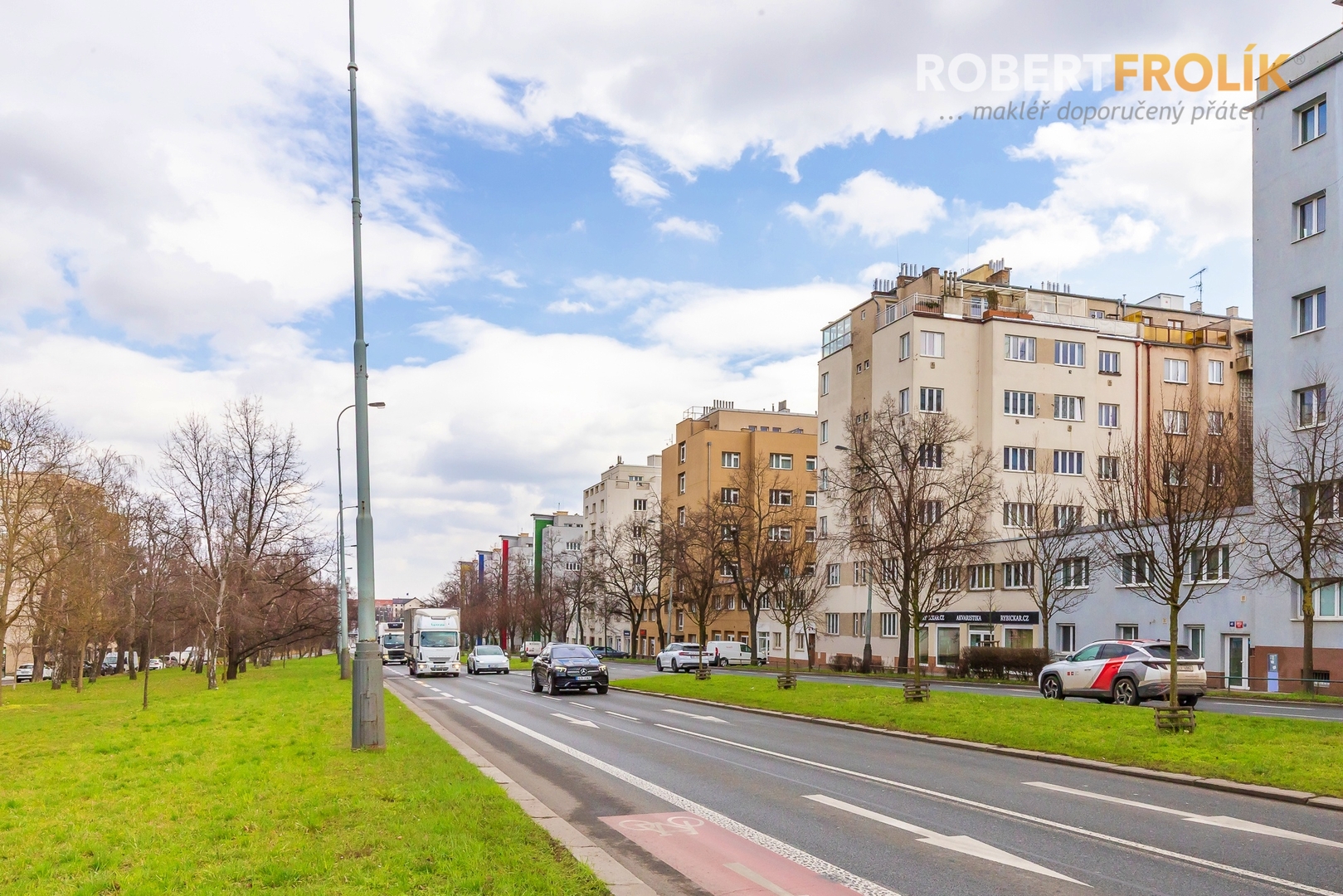 Zařízený byt 2+kk - Praha 6, Břevnov - Patočkova -