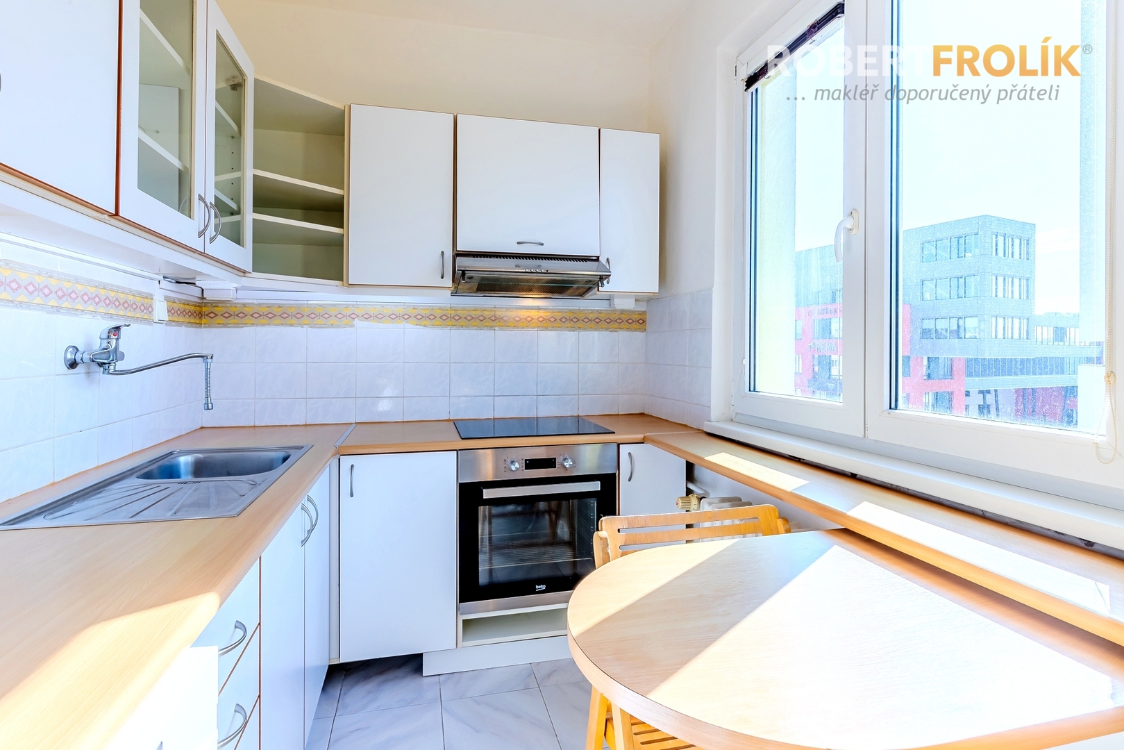 Nezařízený byt 2+1 - Praha 4, Krč - Antala Staška 