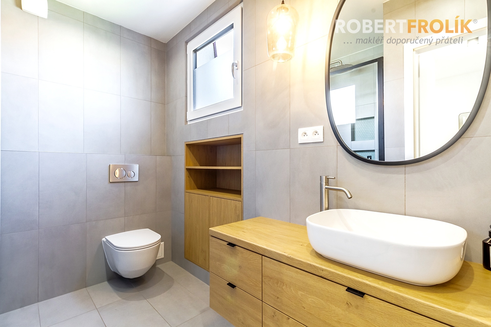 Nezařízený byt 3+kk s lodžií - Praha 6, Na Dlouhém