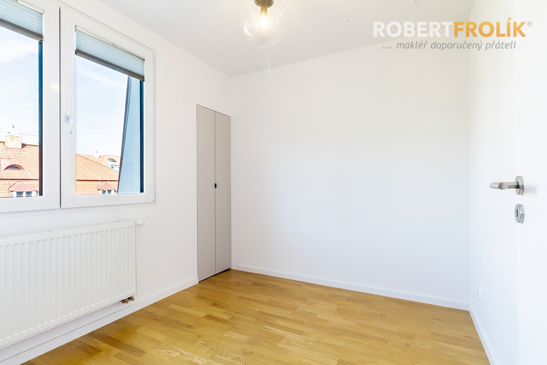 Nezařízený byt 3+kk s lodžií - Praha 6, Na Dlouhém