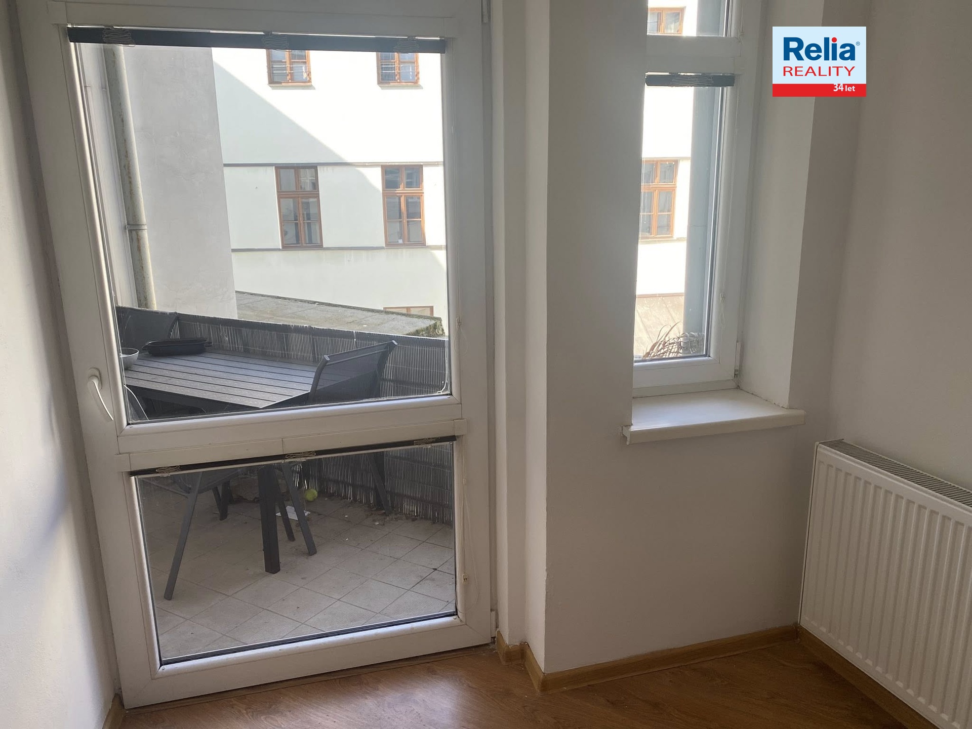 N50839_Sdílený balkón