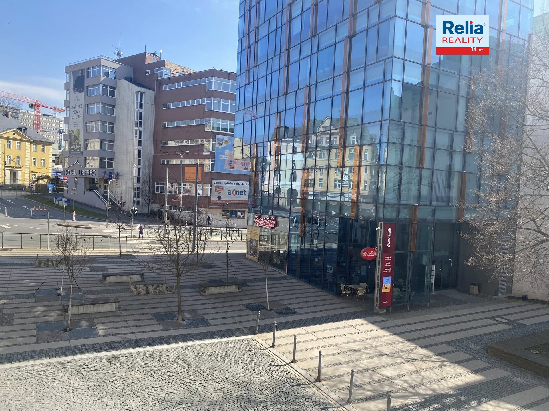 N50839_Výhed z kuchyně a obýváku