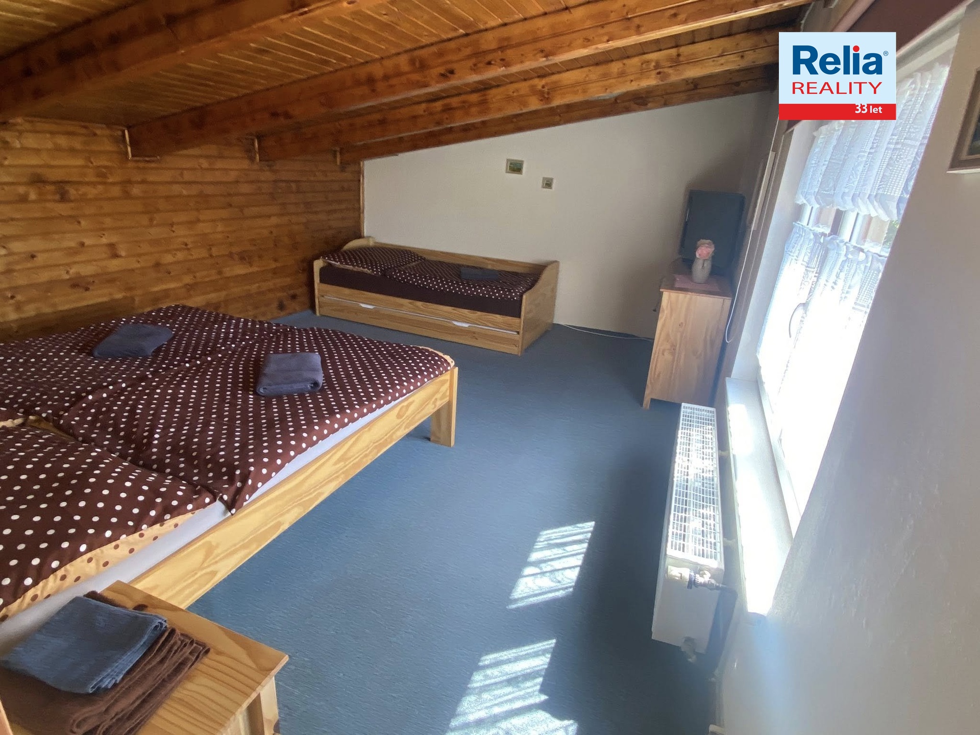 N50682_Ložnice v podkroví_1