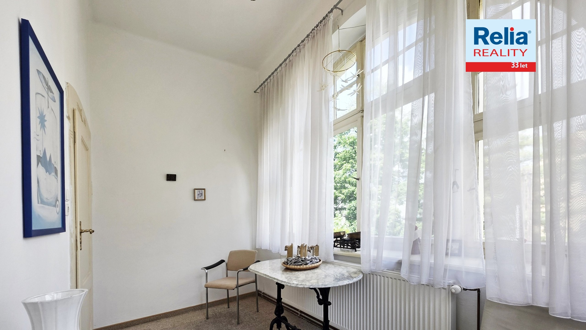 N50742_Int_08