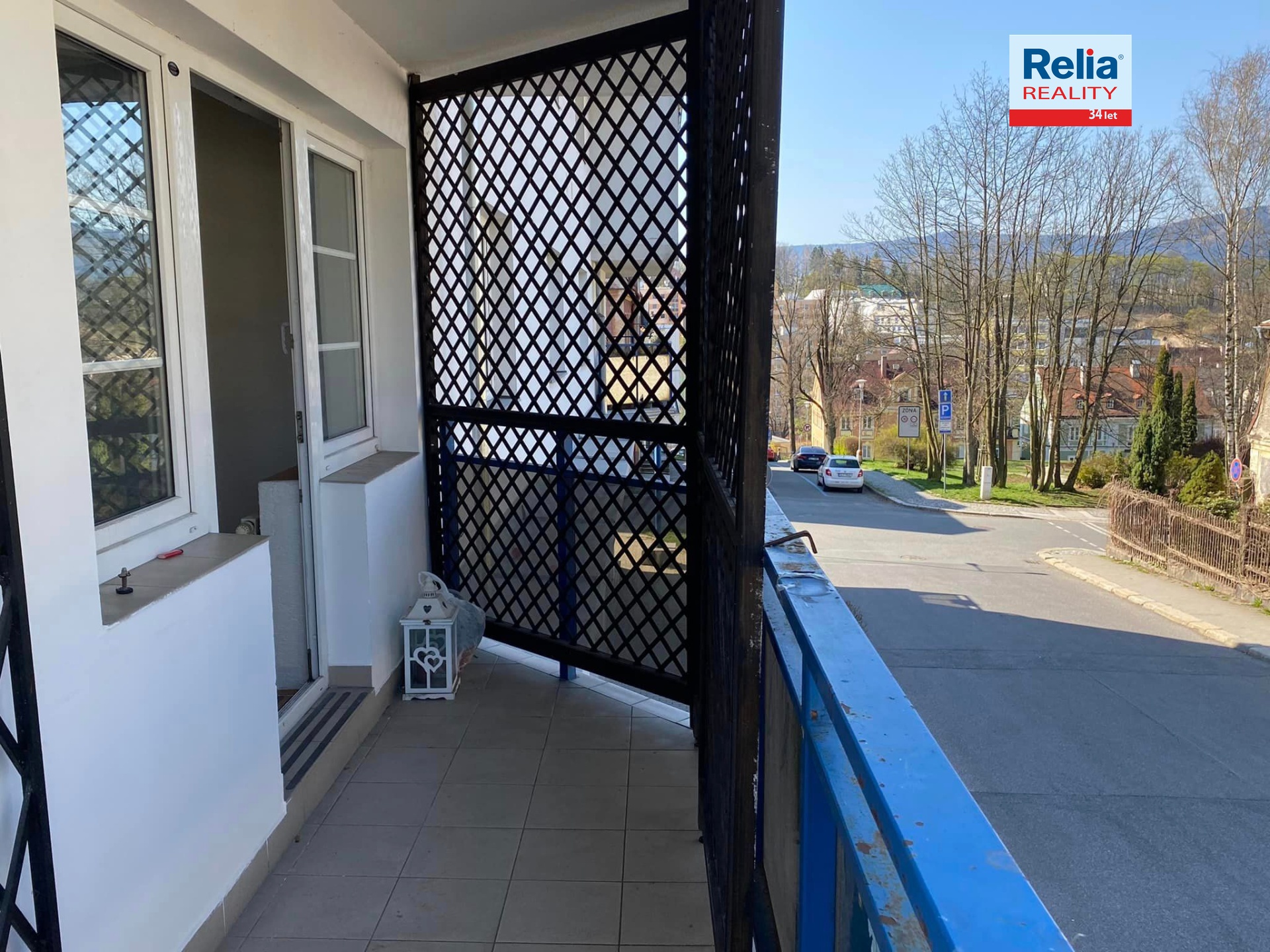 N50096_Výhled z lodžie