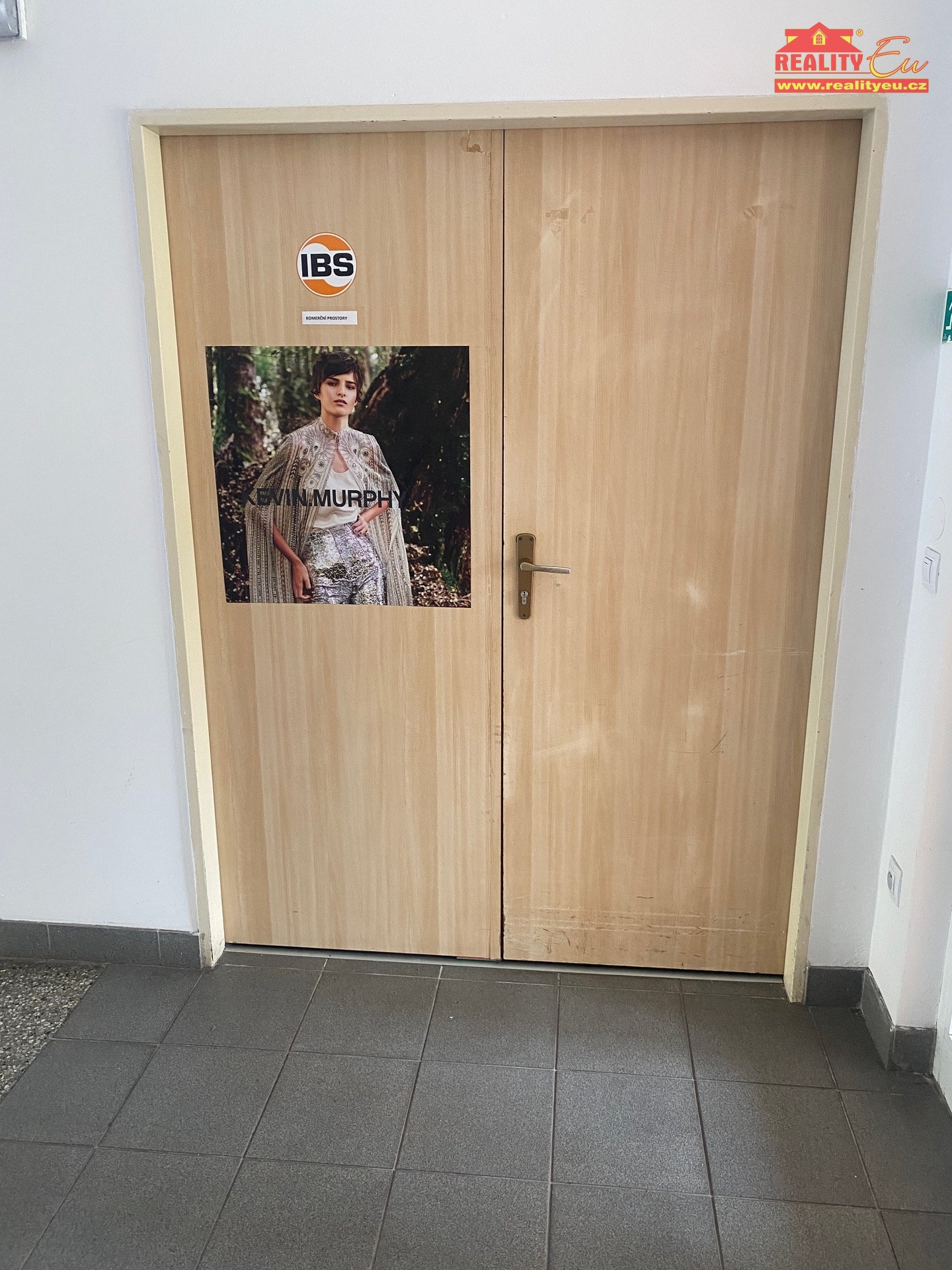 oddělené mezipatro